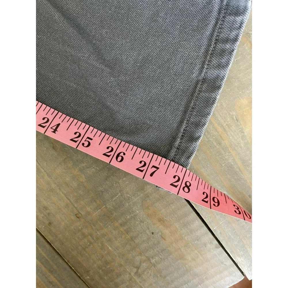 Brixton Men’s Gray Denim Button Fly Standard Fit Jeans 28/30 (measures 28/28) - Picture 9 of 11